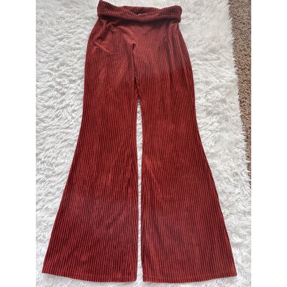 No Boundaries junior sz. 7-9 burnt orange ribbed flare pants. Soft, comf - Picture 1 of 10